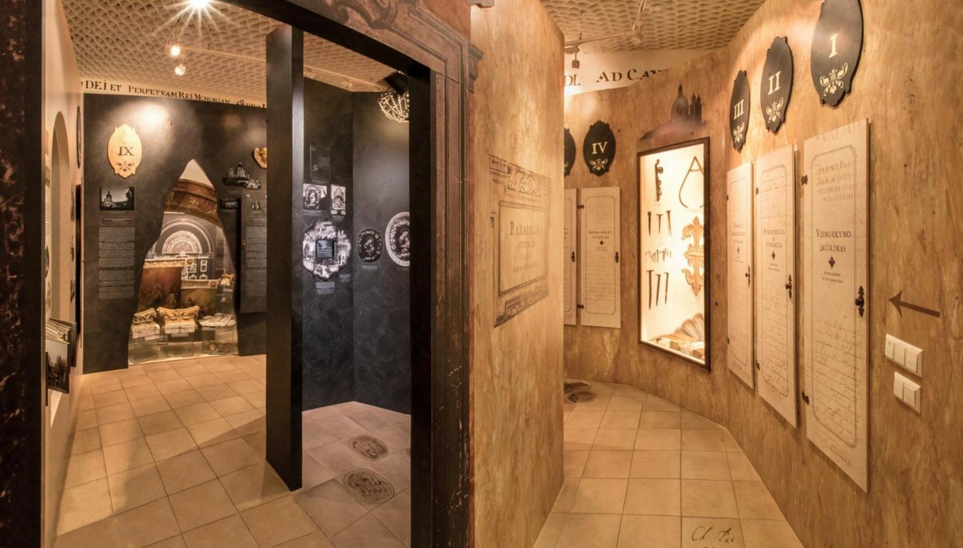 Monte Pacis In Pazaislis Hotel Kaunas Bagian luar foto